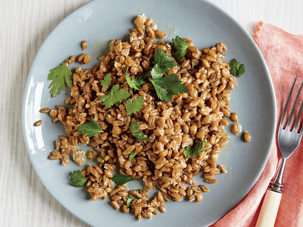 Your Trendy Food Preferences Will Allow Us to Guess Your Generation With 100% Accuracy farro