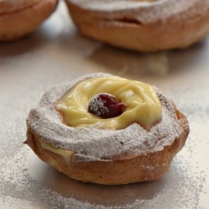 Eat Some Italian Food and We’ll Tell You Which Mediterranean City to Visit Zeppole