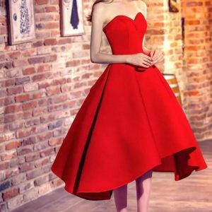Choose a Rainbow of Prom Dresses and We’ll Guess Your Generation and Zodiac Sign 