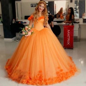 Choose a Rainbow of Prom Dresses and We’ll Guess Your Generation and Zodiac Sign 