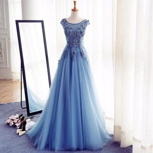 Choose a Rainbow of Prom Dresses and We’ll Guess Your Generation and Zodiac Sign 