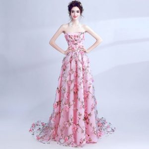 Choose a Rainbow of Prom Dresses and We’ll Guess Your Generation and Zodiac Sign 
