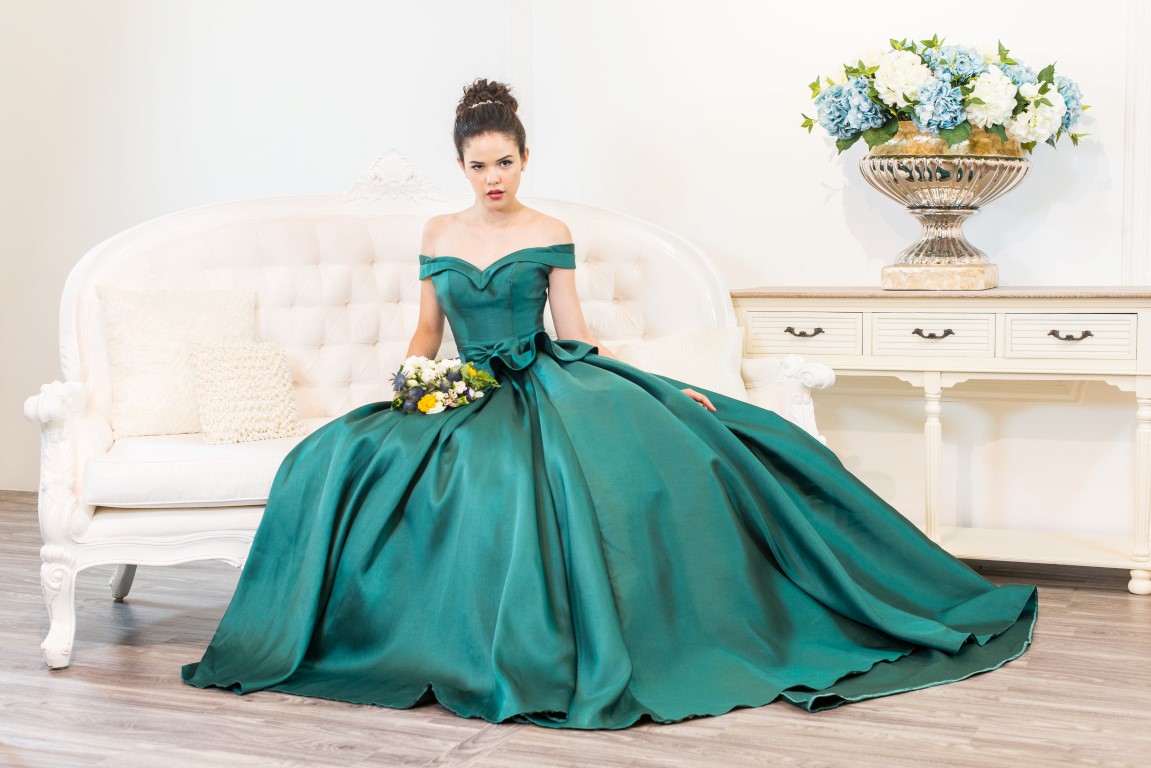 Choose a Rainbow of Prom Dresses and We’ll Guess Your Generation and Zodiac Sign green prom dress