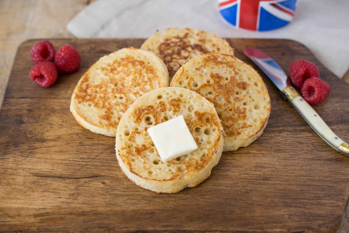 🥖 Can We Guess Your Age Based on Whether You’ve Tried These Breads? 1 crumpets