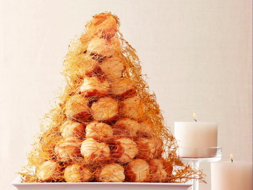 Can You Name More Than 12/15 of These French Foods? Croquembouche