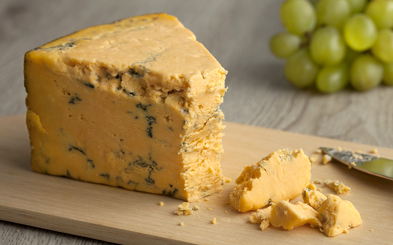 Can We Guess the Food You Love from the Food You Hate? Quiz blue cheese2