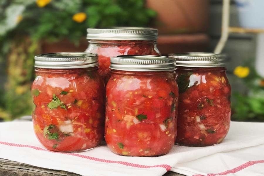 Do You Actually Store Your Sauces and Condiments in the Right Places? Salsa
