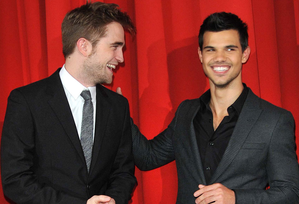 This “Which Actor Must Go” Game Will Reveal the First Letter of Your Soulmate’s Name Robert Pattinson VS Taylor Lautner
