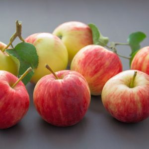 Which Fruity Cake Are You? Quiz Red apples
