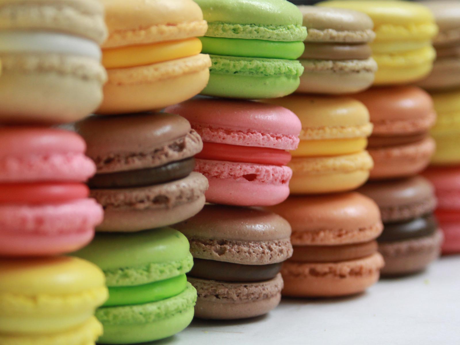 🍕 Decide How Much You Like These 20 Foods and We’ll Guess How Old You Are Macarons