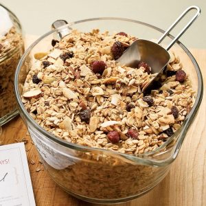 🥗 Can You Survive One Day as a Vegan? Homemade granola