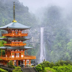 🗽 Can You Match These Famous Statues to Their Locations? Japan