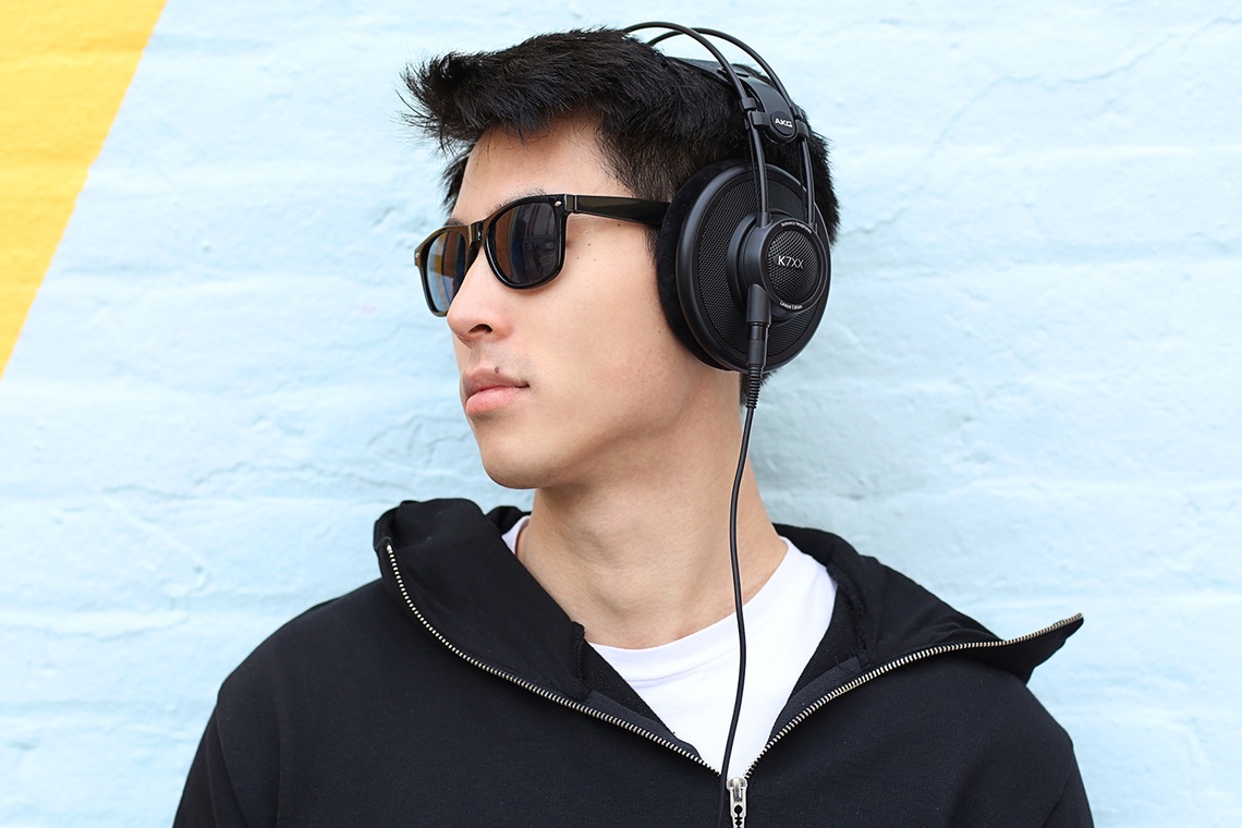 Which Famous Person Are You? 13 person wearing headphones