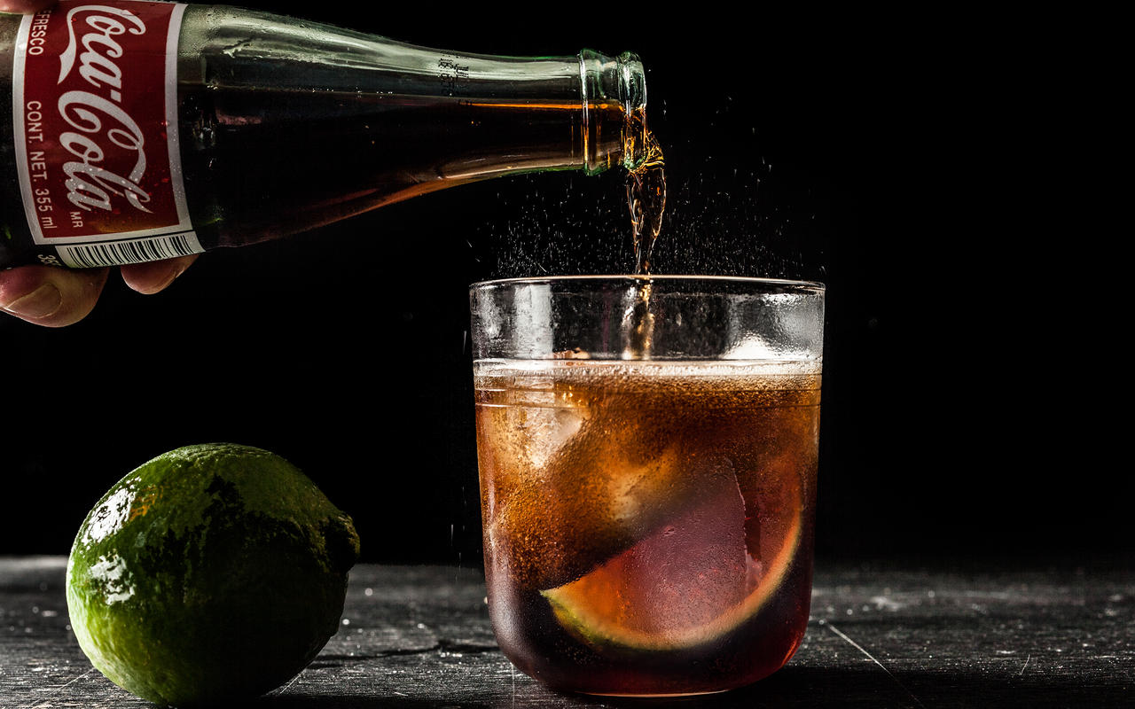 If You Pass This General Knowledge Quiz, You're Smarter Than All Your Friends rum and Coke