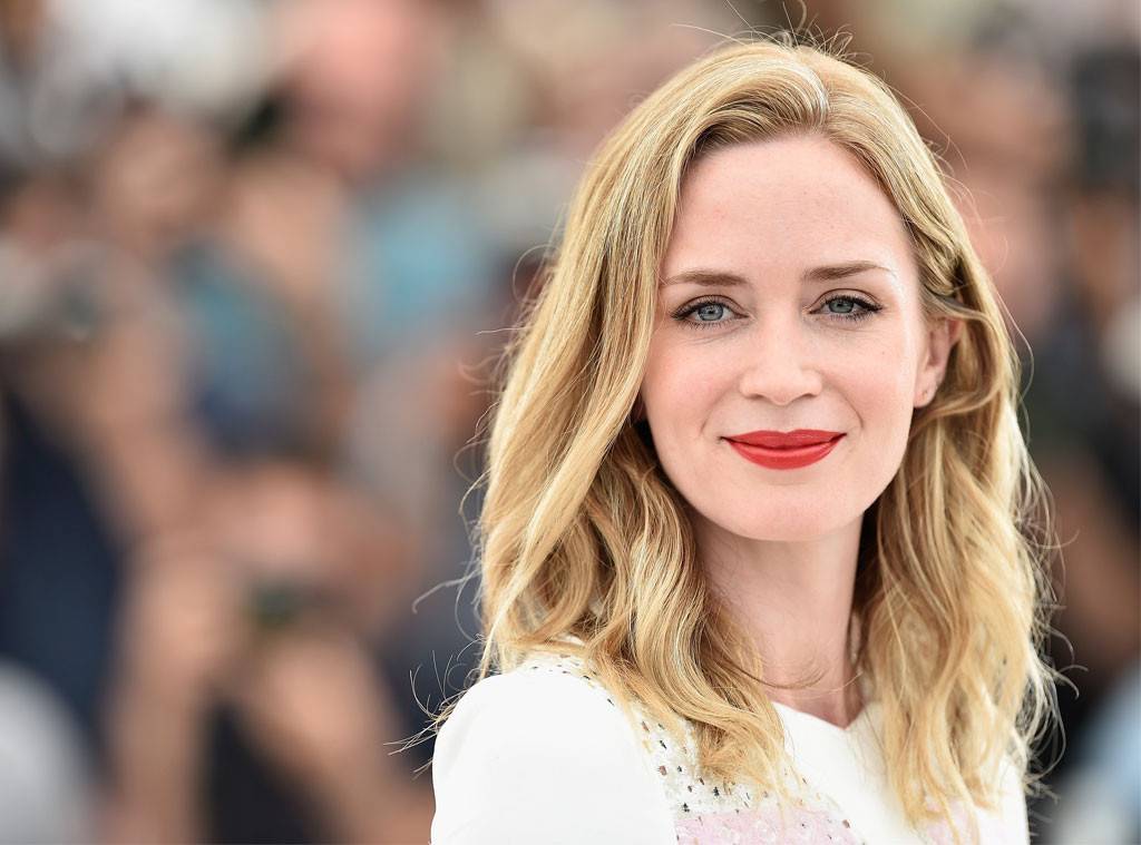Can I Actually Guess Your 👩🏻‍🦱 Hair Color Based on How You Rate These Beautiful Celebrities? 11 emily blunt