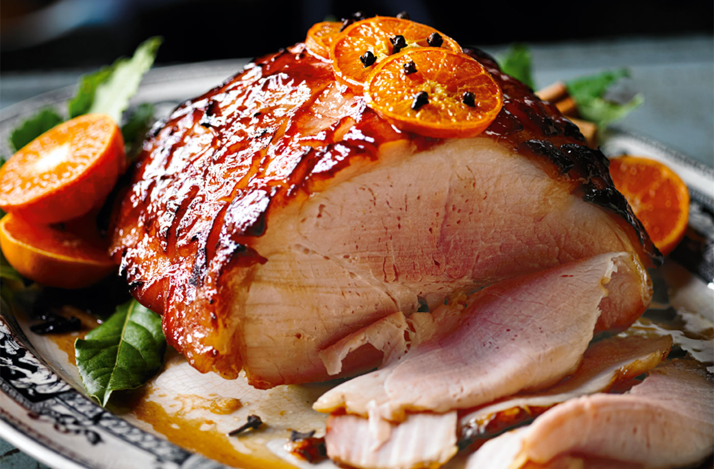 You got: Christmas Ham! What Iconic Christmas Food Are You? 🎄