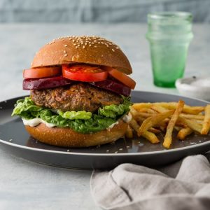 Does Your Real Age Match Your Taste Buds' Age? Pick Foo… Quiz Beef burger