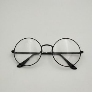 Which Male Australian Celeb Do You Belong With? Quiz Plastic spectacle lenses