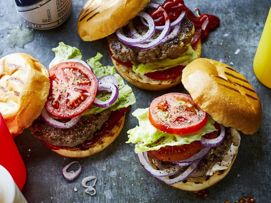 Choose Between Kids Meals and Grown-Up Food and We’ll Reveal What % Adult You Are burgers