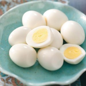 🍳 What's Your IQ, Based Only On Your Egg Opinions? Quiz Regular hard-boiled eggs