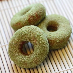 🍰 Don’t Freak Out, But We Can Guess Your Eye Color Based on the Desserts You Eat Matcha