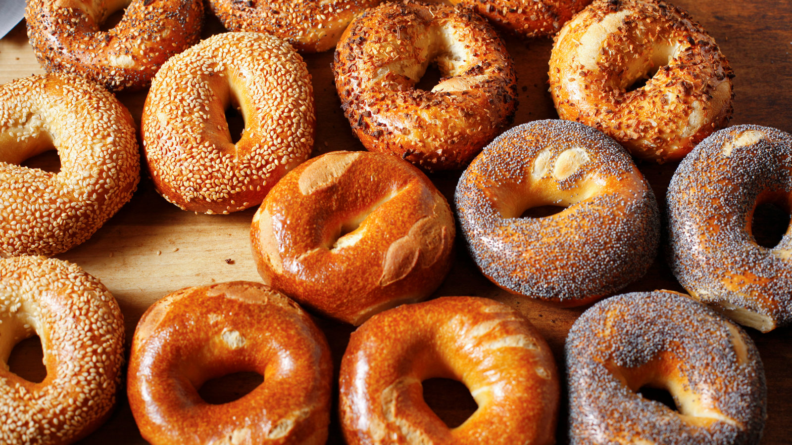 🍰 We Know Which Cake Represents Your Personality Based on the Bakery Items You Choose bagels