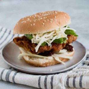 Can We Guess Your Age Based on the International Foods You Choose? Cemita