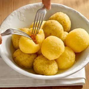 Can We Guess Your Age Based on the International Foods You Choose? Kartoffelknödel