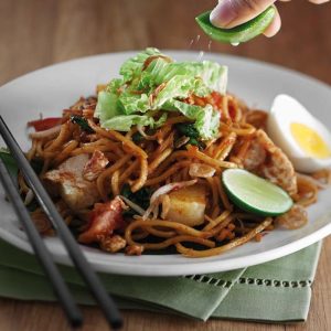 Can We Guess Your Age Based on the International Foods You Choose? Mee goreng