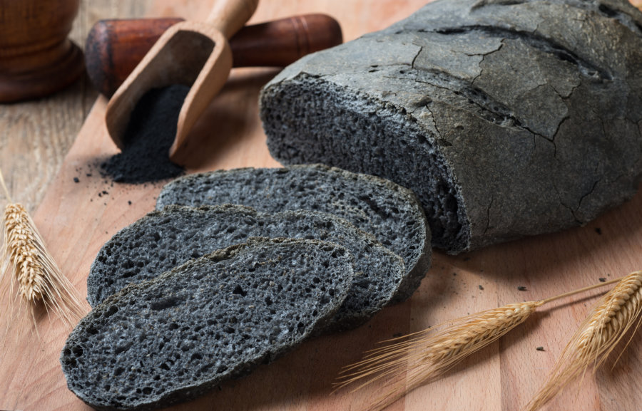 🥗 How Many of These Healthy Food Trends Have You Tried? Activated charcoal bread