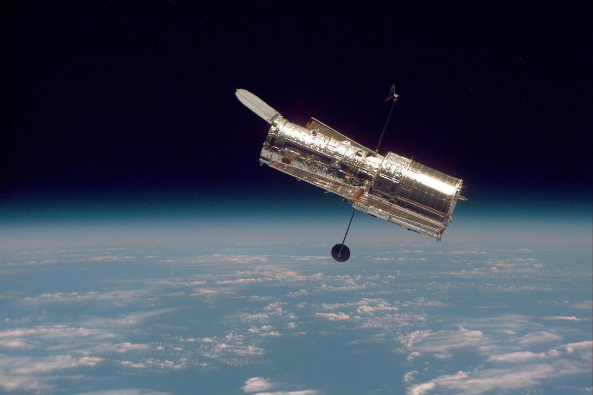 1990s Trivia Hubble Space Telescope