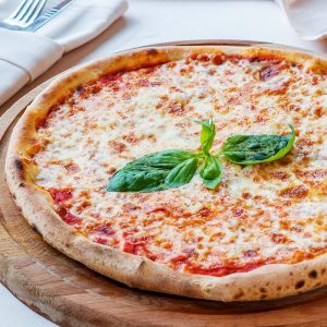 Everyone Has an Ancient Roman God or Goddess That Matches Their Personality — Here’s Yours Margherita pizza