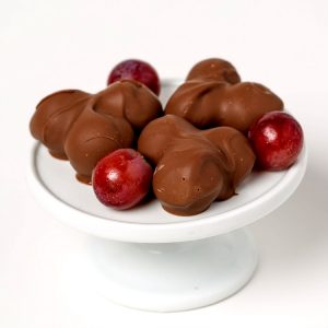 🍫 Can We Guess If You’re Single from Your Taste in Chocolate? Grapes