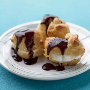 🍫 Can We Guess If You’re Single from Your Taste in Chocolate? Mini cream puffs