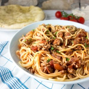 Can I Guess Relationship Status From Foods You Pick? Quiz Spaghetti with lamb ragù