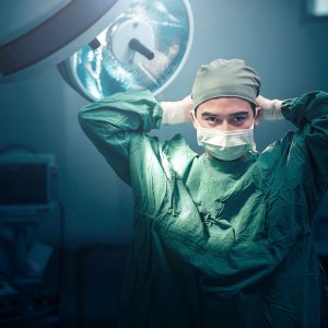 💼 This Quick Career Test Will Reveal Whether You Are an Introvert or an Extrovert Surgeon