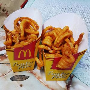 🍟 Pick Some McDonald’s Foods and We’ll Guess Your Age and Height Twister Fries