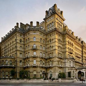 This Would You Rather Test Will Reveal If You're In You… Quiz Haunted apartment