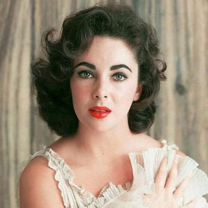 9 in 10 People Can’t Pass This General Knowledge Quiz (feat. 👄 Marilyn Monroe). Can You? Elizabeth Taylor