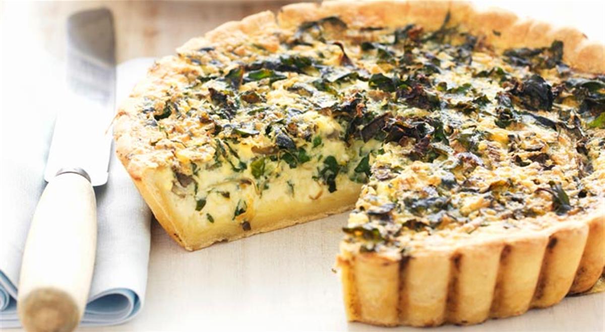 🥞 This Sweet Vs. Savory Breakfast Food Quiz Will Reveal If You’re a Morning or Night Person Spinach quiche