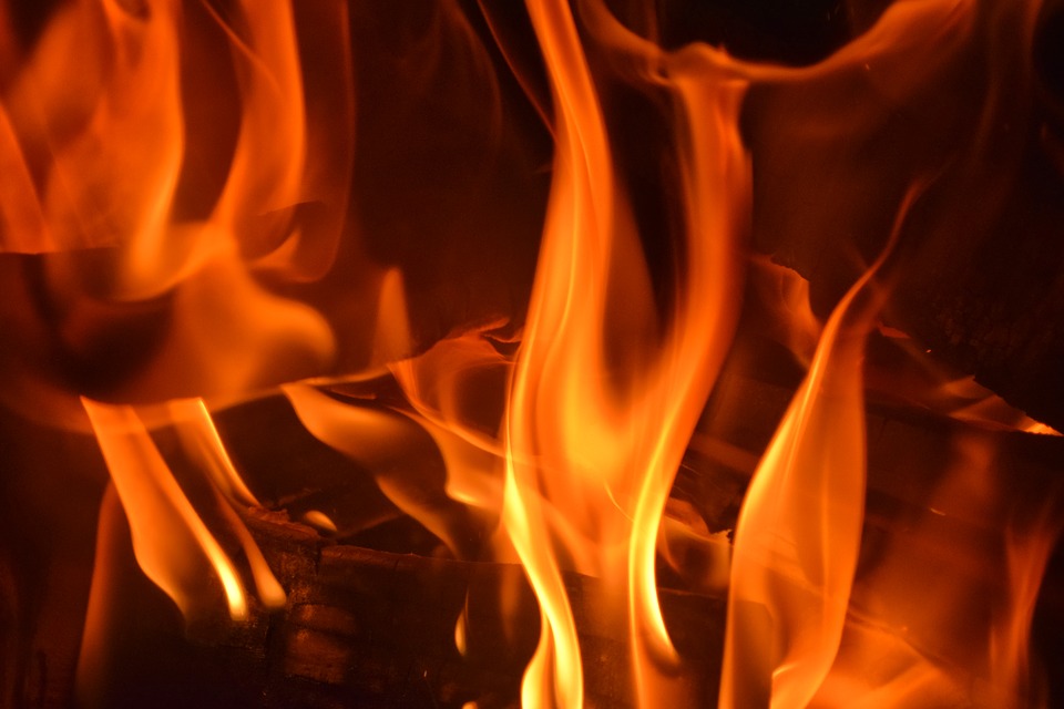 2000s Trivia Blaze Heat Fireplace Flame Fire Open Fire Burn