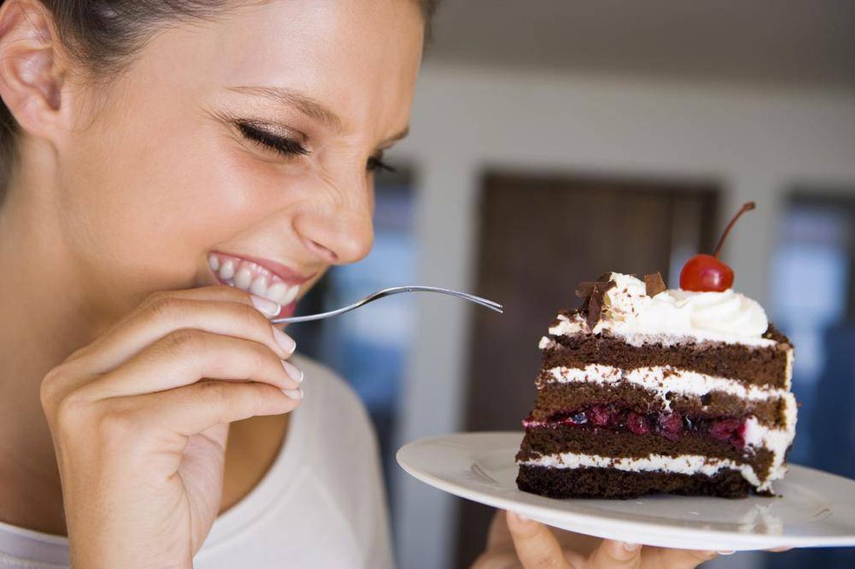 Could You Actually Go on a Vegan, Vegetarian or Pescatarian Diet? Woman Eating Cake Dessert