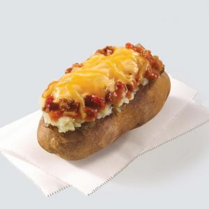 🍔 Order a Mega Meal at Wendy’s and We’ll Guess If You’re an Introvert or Extrovert Chili & Cheese Baked Potato