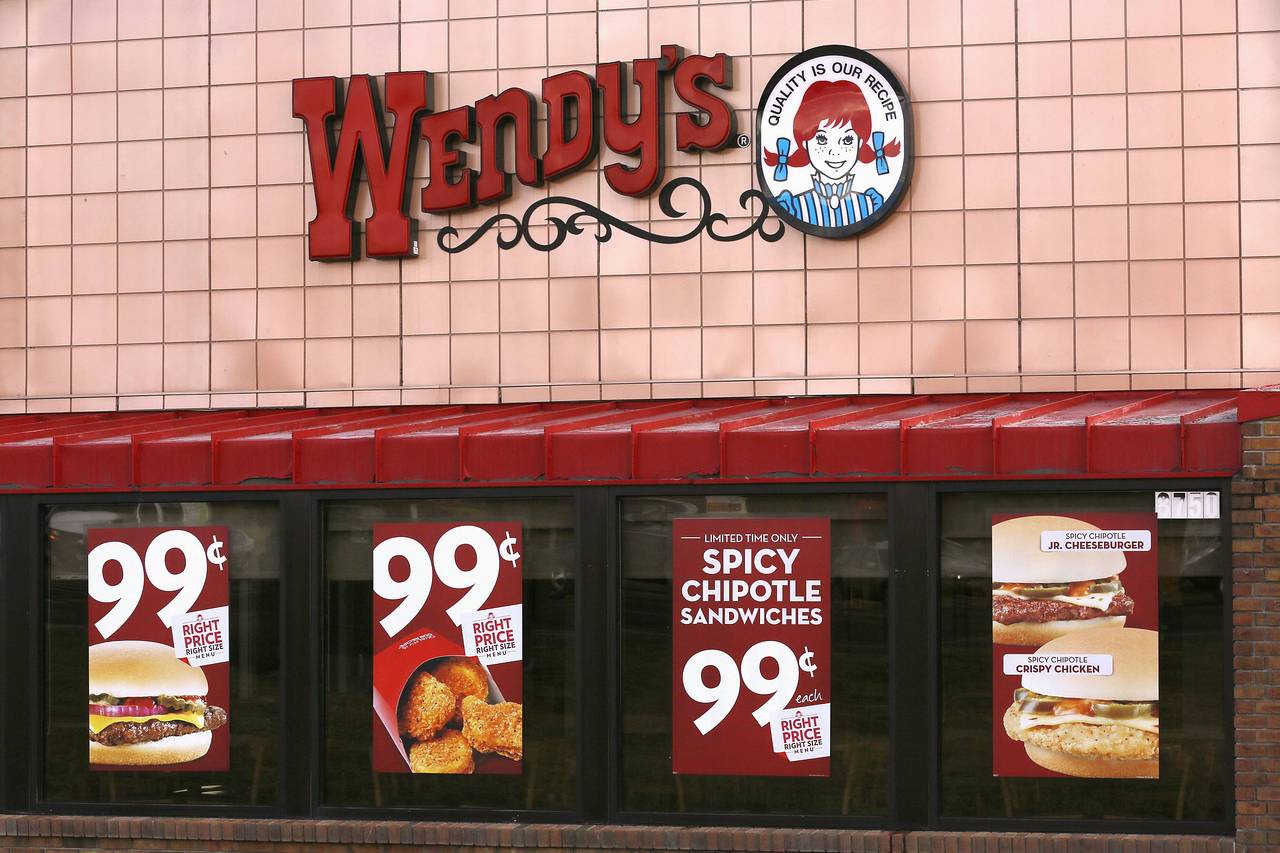 🍔 Order a Mega Meal at Wendy’s and We’ll Guess If You’re an Introvert or Extrovert Wendys
