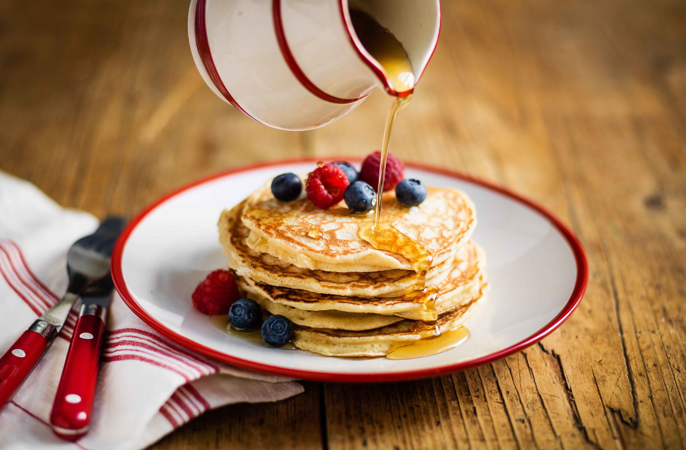 Enjoy an All-You-Can-Eat 🍳 Breakfast Buffet and We’ll Reveal What Type of Partner 😍 Attracts You Pancakes