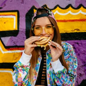 Am I Emo? Quiz Bright colors and trendy styles