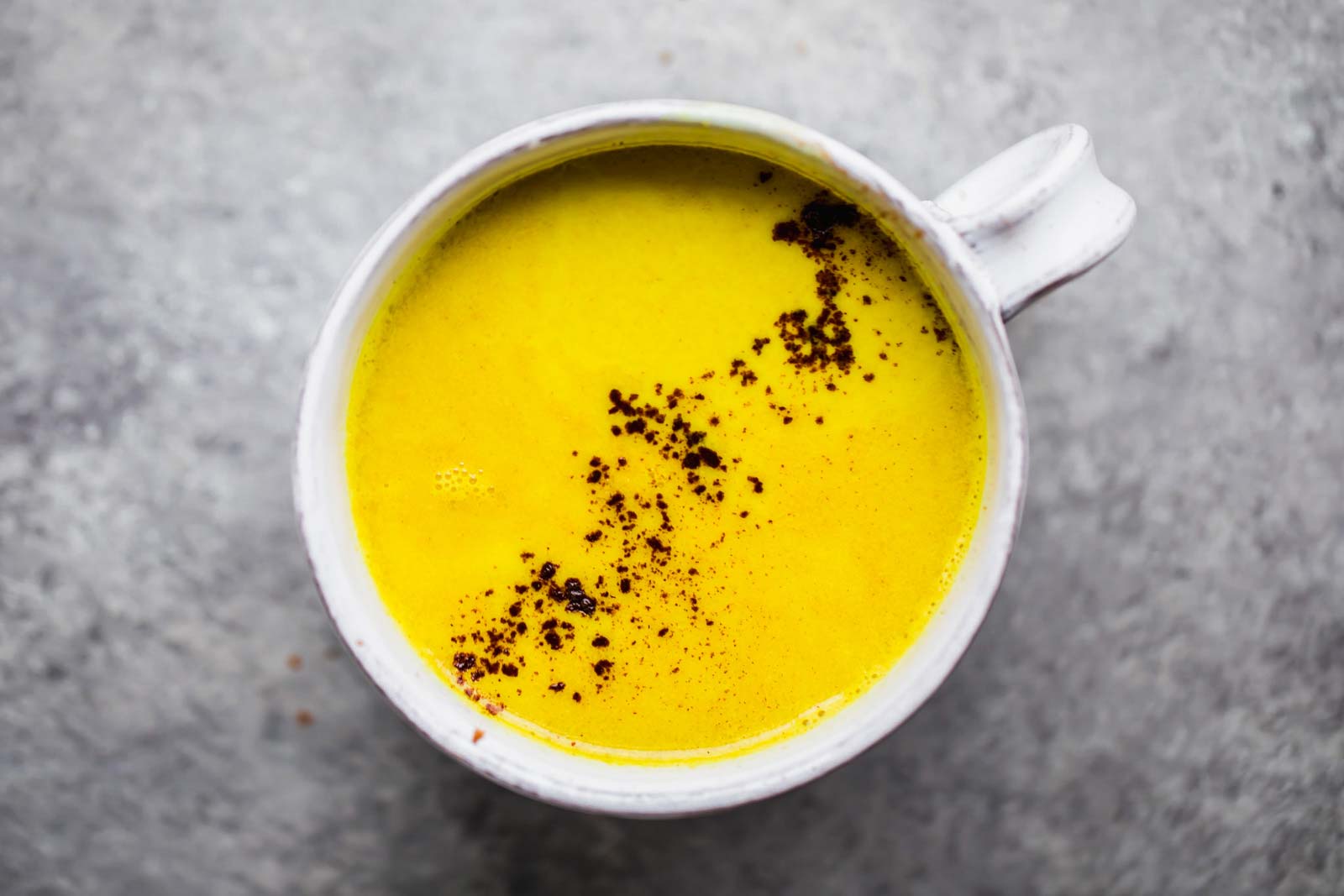 Only a Truly Cool Person Will Have Eaten at Least 13/25 of These Foods Turmeric Latte