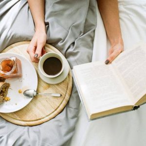 How Long Will I Live? Quiz Reading a good book at home