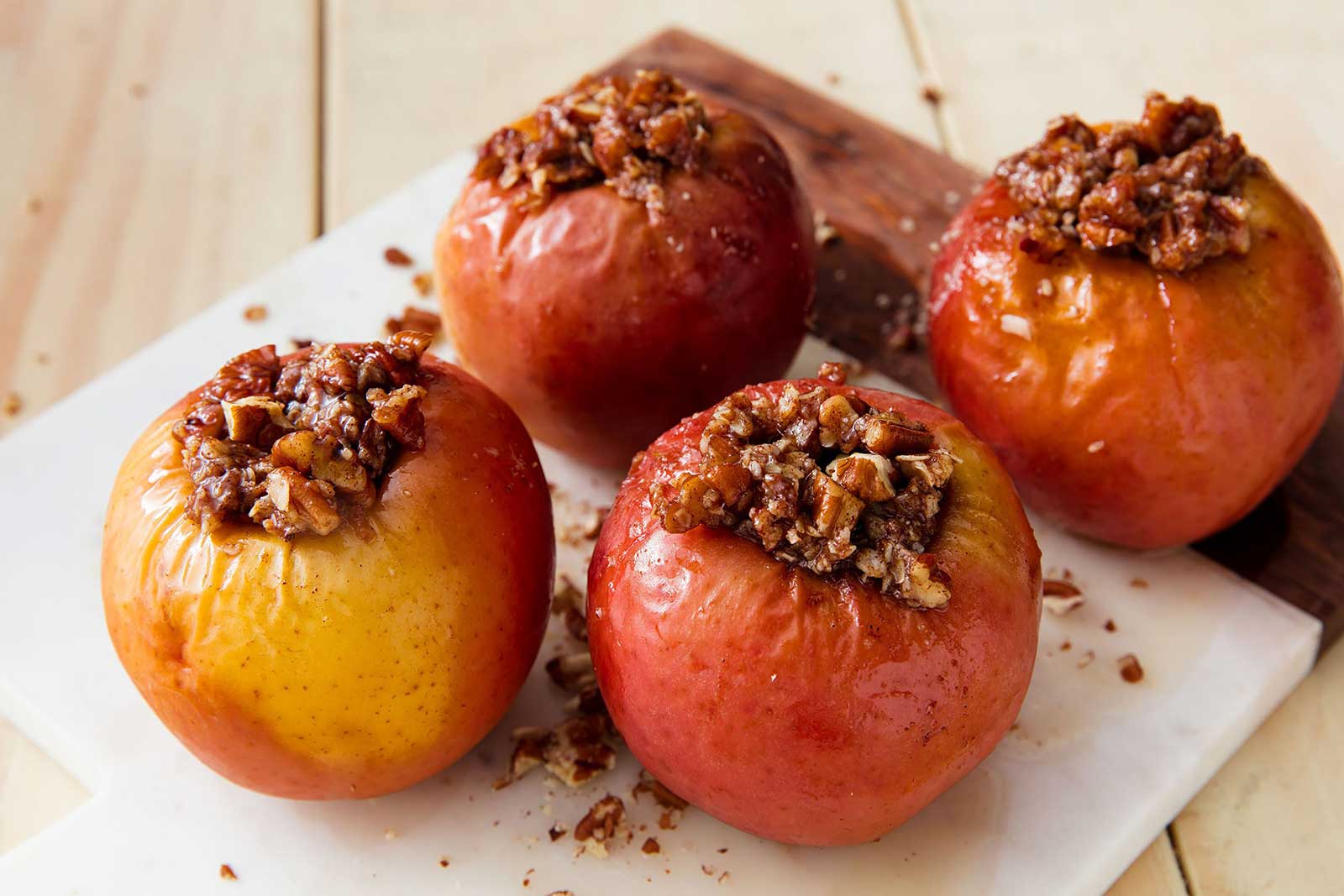 Only a Person Older Than 65 Will Like at Least 13/25 of These Foods Baked apples