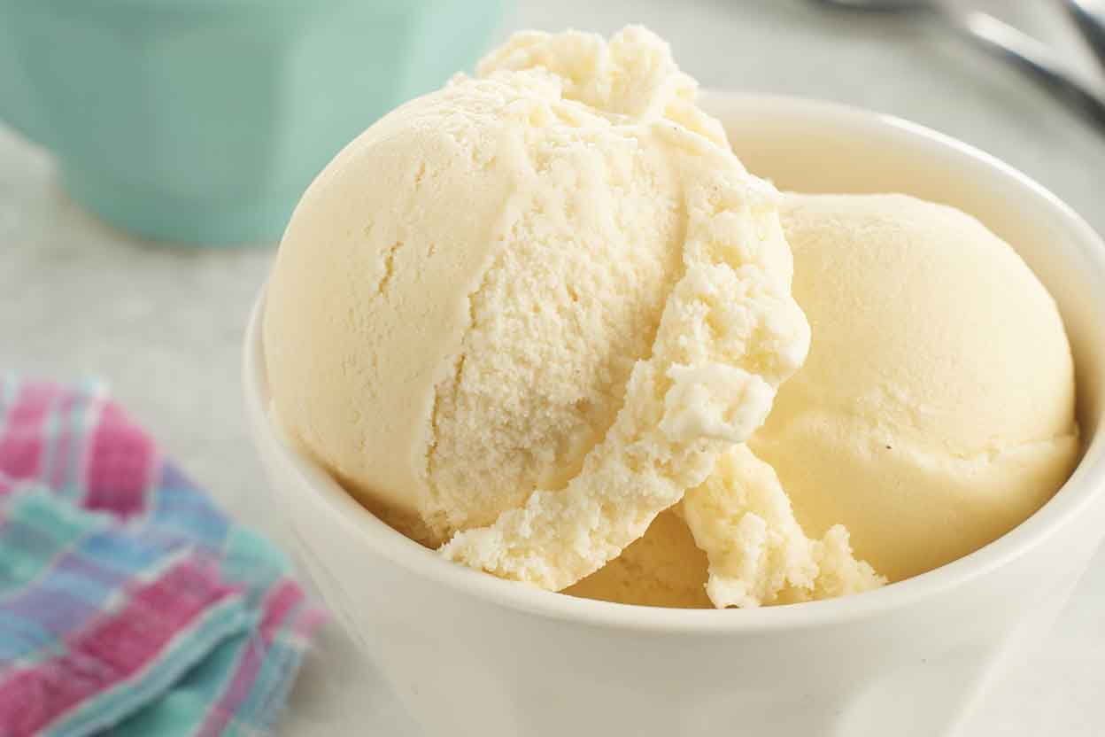 Only a Person Older Than 65 Will Like at Least 13/25 of These Foods Vanilla ice cream